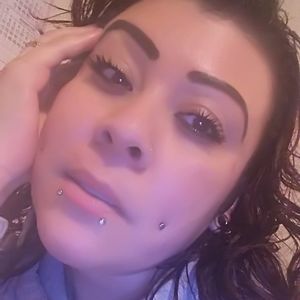 Meet your Posher, Eva